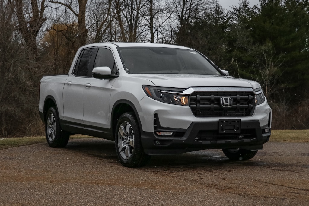 New 2026 Honda Ridgeline RTL Truck Crew Cab