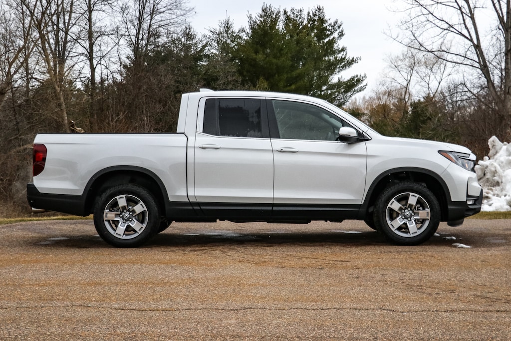 New 2026 Honda Ridgeline RTL Truck Crew Cab