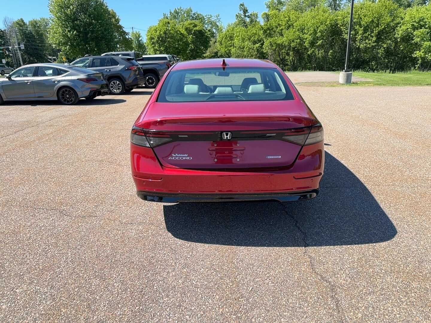 2024 Honda Accord Hybrid EX-L - Photo 6