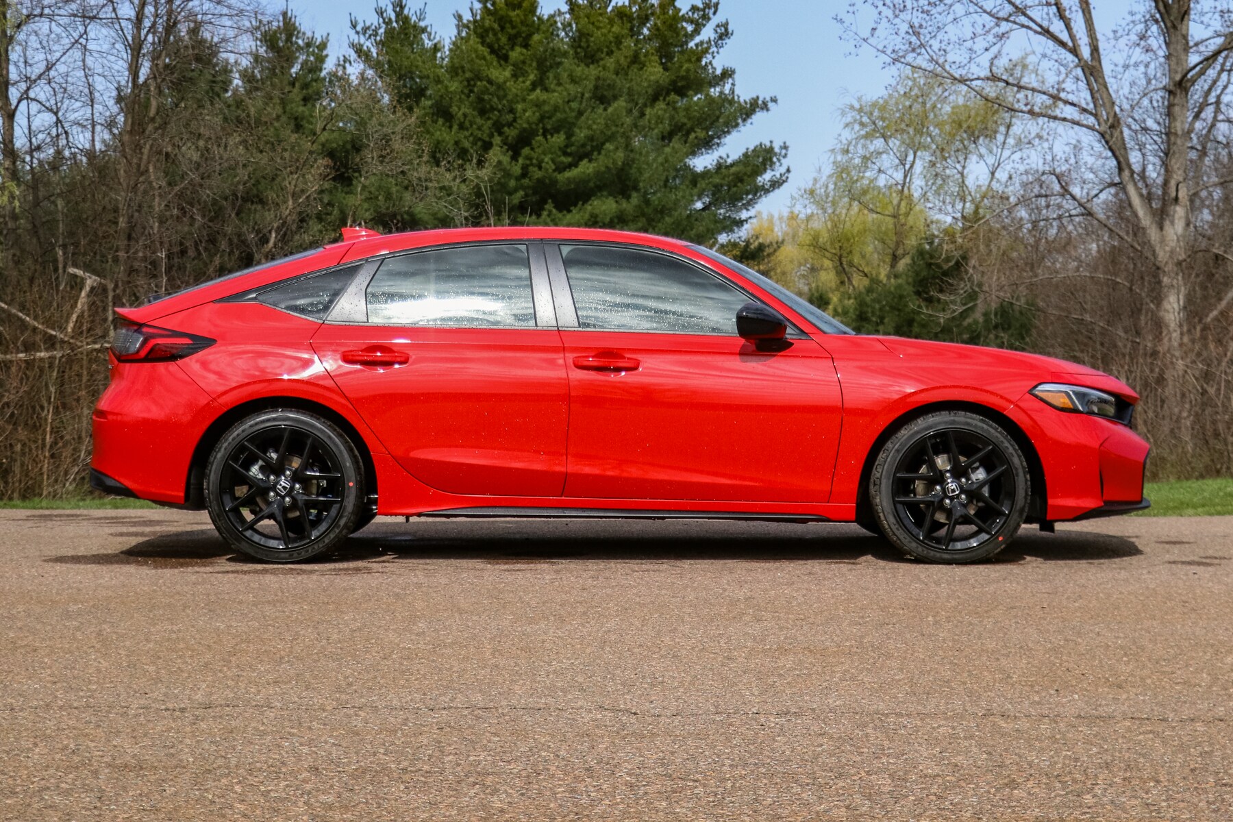 2025 Honda Civic Sport Hatchback photo 2