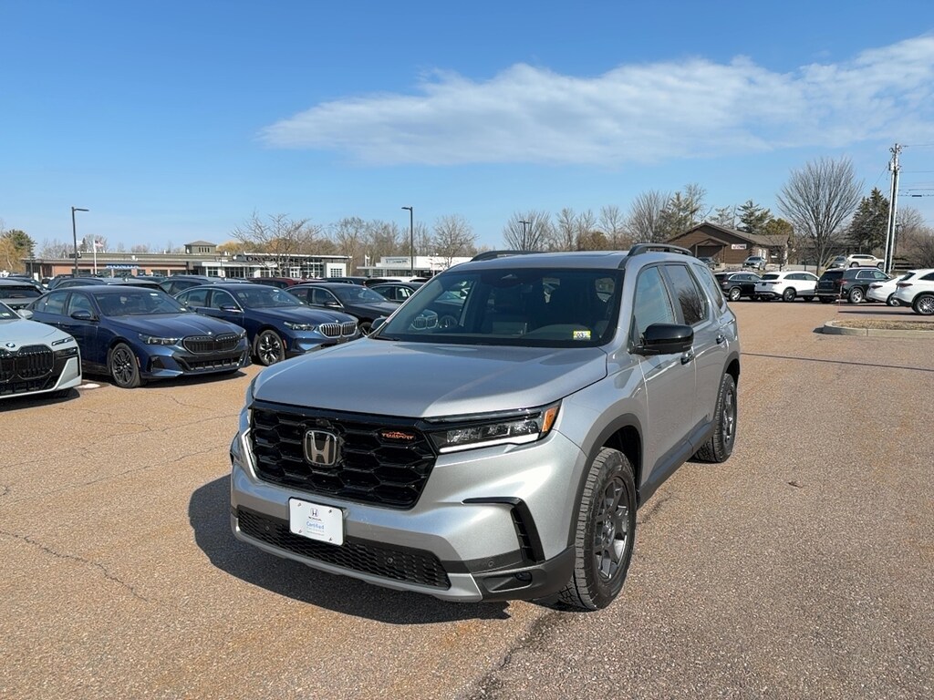 Certified 2024 Honda Pilot TrailSport SUV