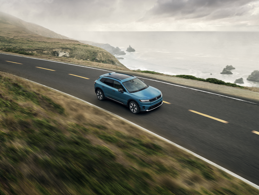 Honda Prologue driving on road on a cliff