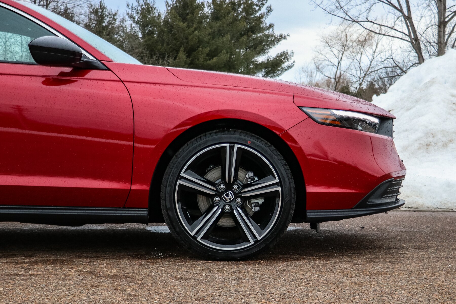 2025 Honda Accord Hybrid Sport photo 2