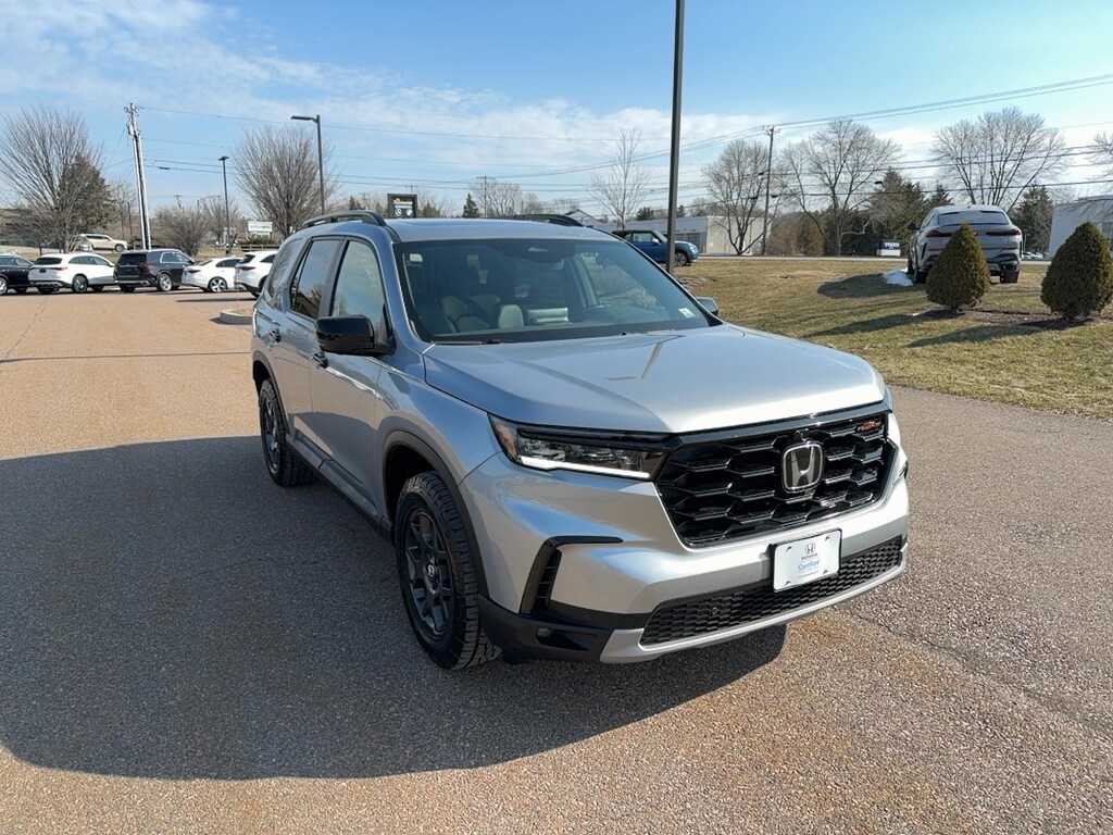 Certified 2024 Honda Pilot TrailSport SUV