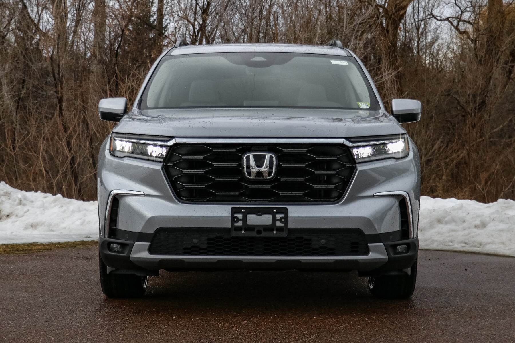 2025 Honda Pilot Touring photo 4