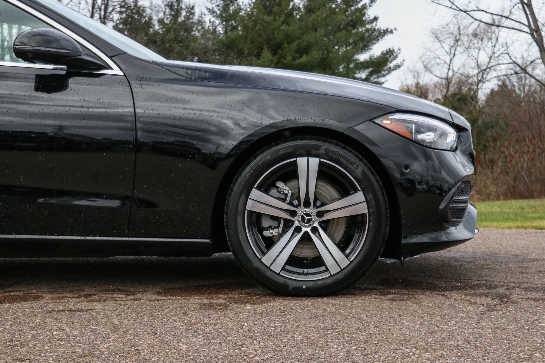 2024 Mercedes Benz C 300 4MATIC Sedan photo 4