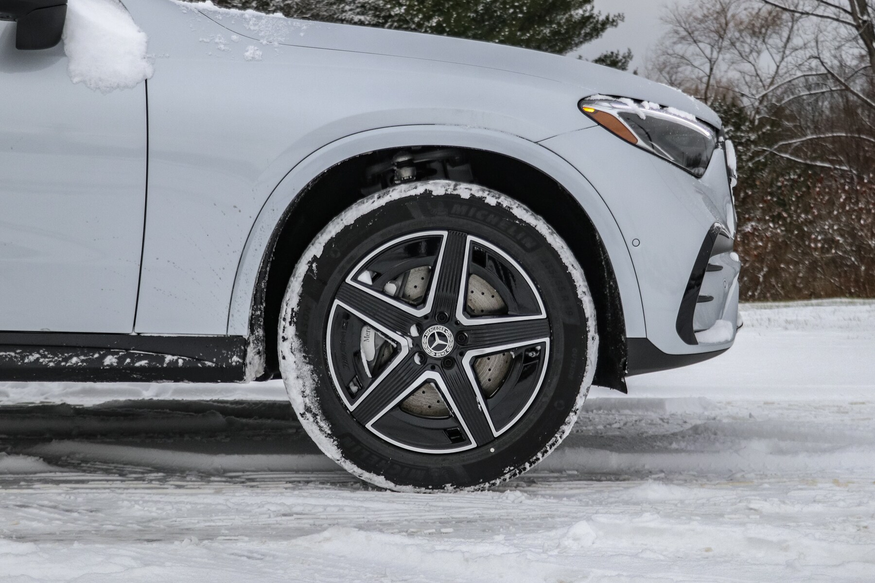 2026 Mercedes Benz GLC 300 4MATIC photo 3