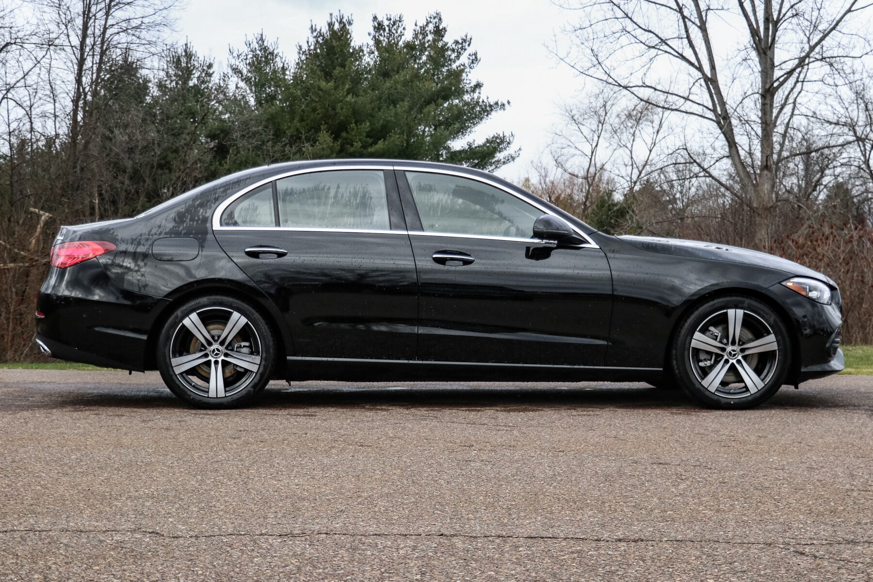 2024 Mercedes Benz C 300 4MATIC Sedan photo 3