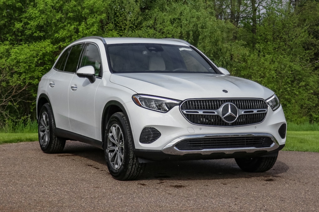 Used 2025 Mercedes-Benz GLC 300 4MATIC SUV
