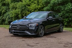 413 Mercedes-Benz C-Class C 300 4MATIC Sedan