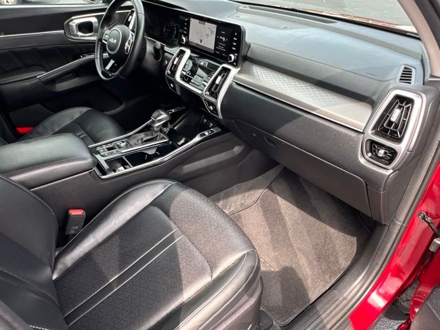 2022 Kia Sorento SX - Photo 28