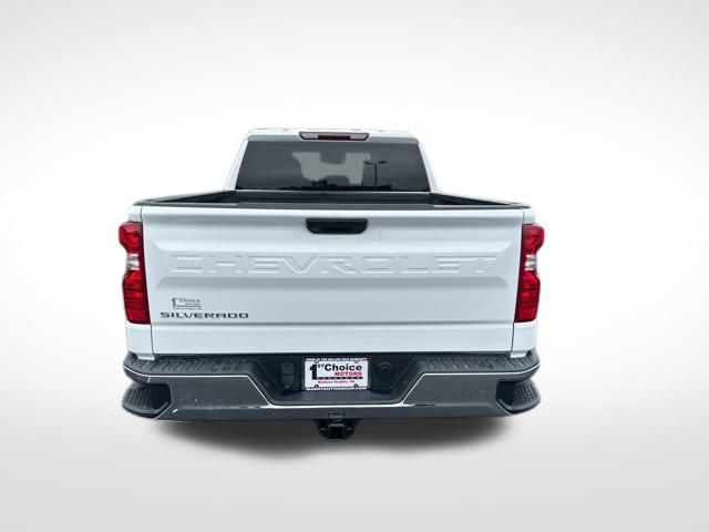 2023 Chevrolet Silverado 1500 photo 3