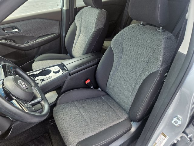 2023 Nissan Rogue SV - Photo 14
