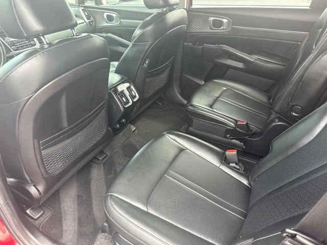 2022 Kia Sorento SX - Photo 17