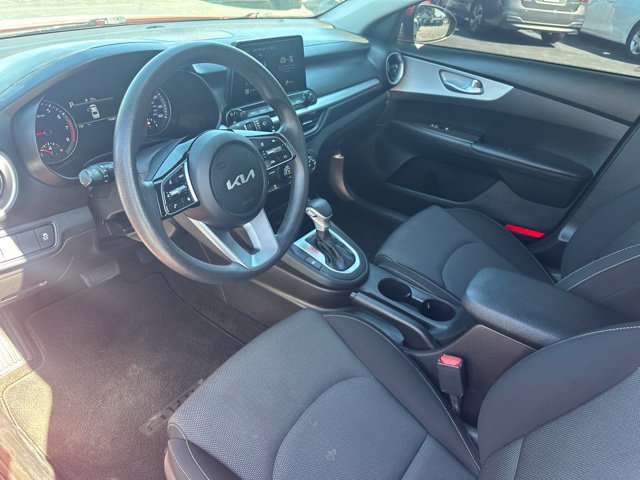 2023 Kia Forte LXS - Photo 10