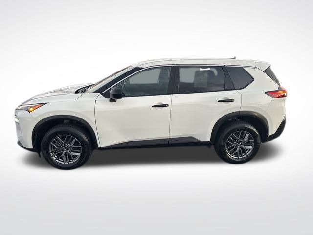 2023 Nissan Rogue S photo 2