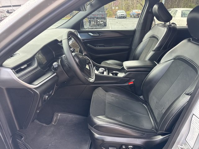 2025 Jeep Grand Cherokee Altitude - Photo 12