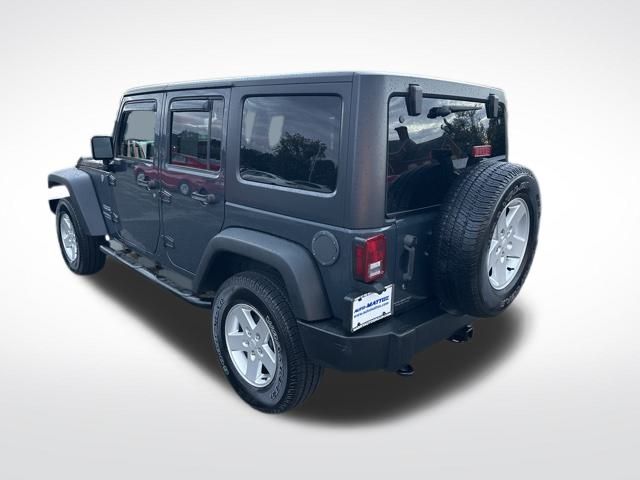 2017 Jeep Wrangler Unlimited Sport photo 3