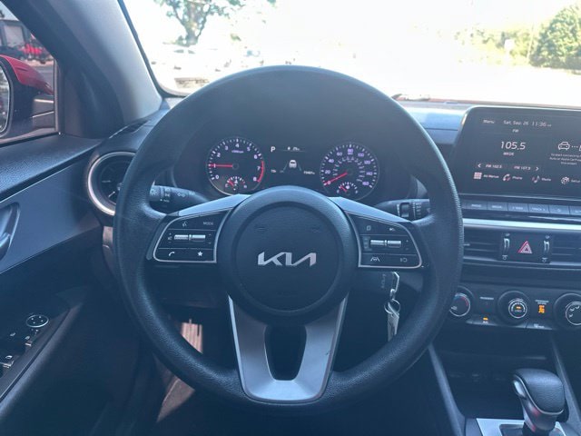 2023 Kia Forte LXS - Photo 20
