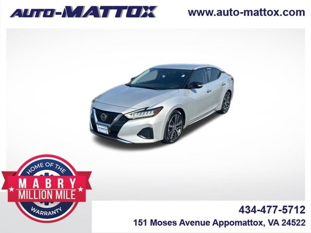 2019 Nissan Maxima SV's photo