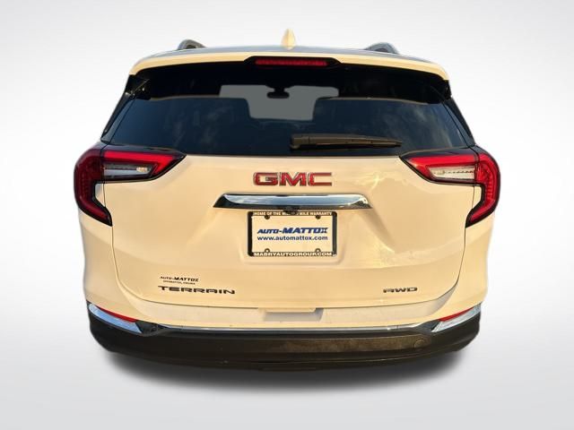 2024 Gmc Terrain SLT photo 2