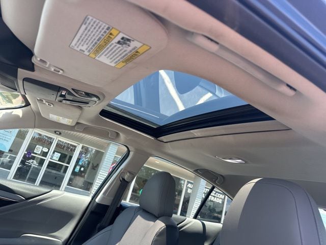2024 Subaru Legacy Limited - Photo 10