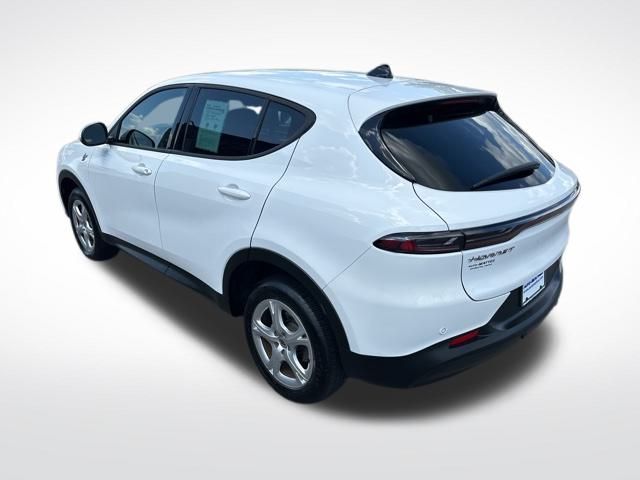 2024 Dodge Hornet GT photo 2
