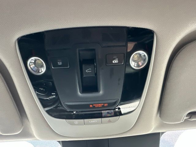 2022 Kia Sorento SX - Photo 37