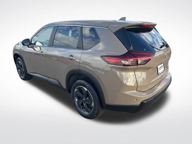 2024 Nissan Rogue SV photo 2