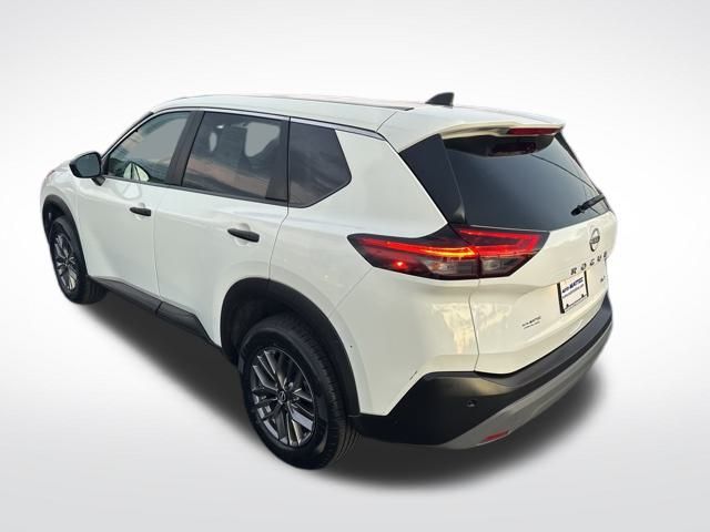 2023 Nissan Rogue S photo 3