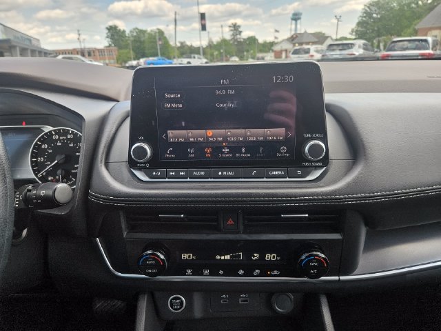 2023 Nissan Rogue SV - Photo 27