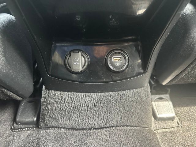 2022 Kia Sorento SX - Photo 21