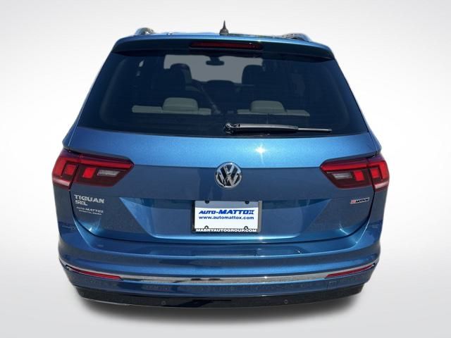 2020 Volkswagen Tiguan SEL Premium R-Line photo 3