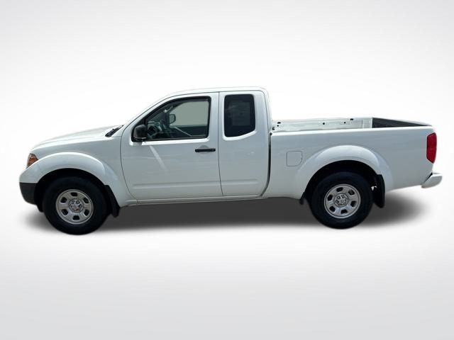 2021 Nissan Frontier S photo 2