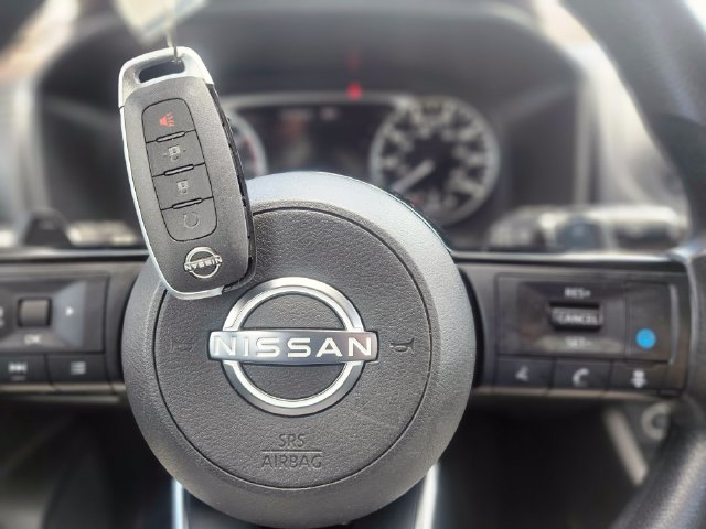 2023 Nissan Rogue SV - Photo 38