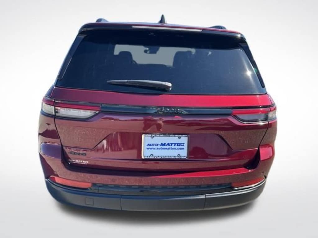 Used 2024 Jeep Grand Cherokee Altitude X SUV
