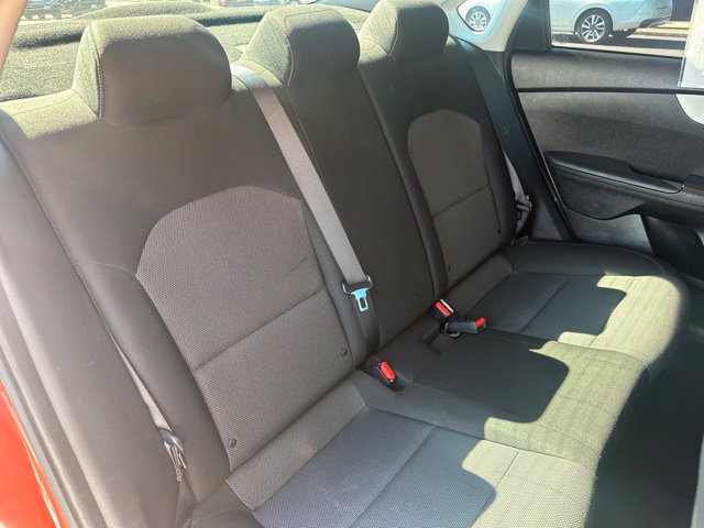 2023 Kia Forte LXS - Photo 17