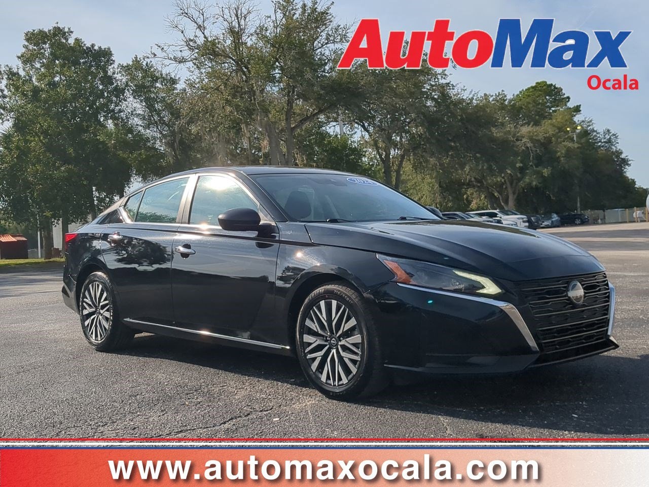 2024 Nissan Altima SV's photo