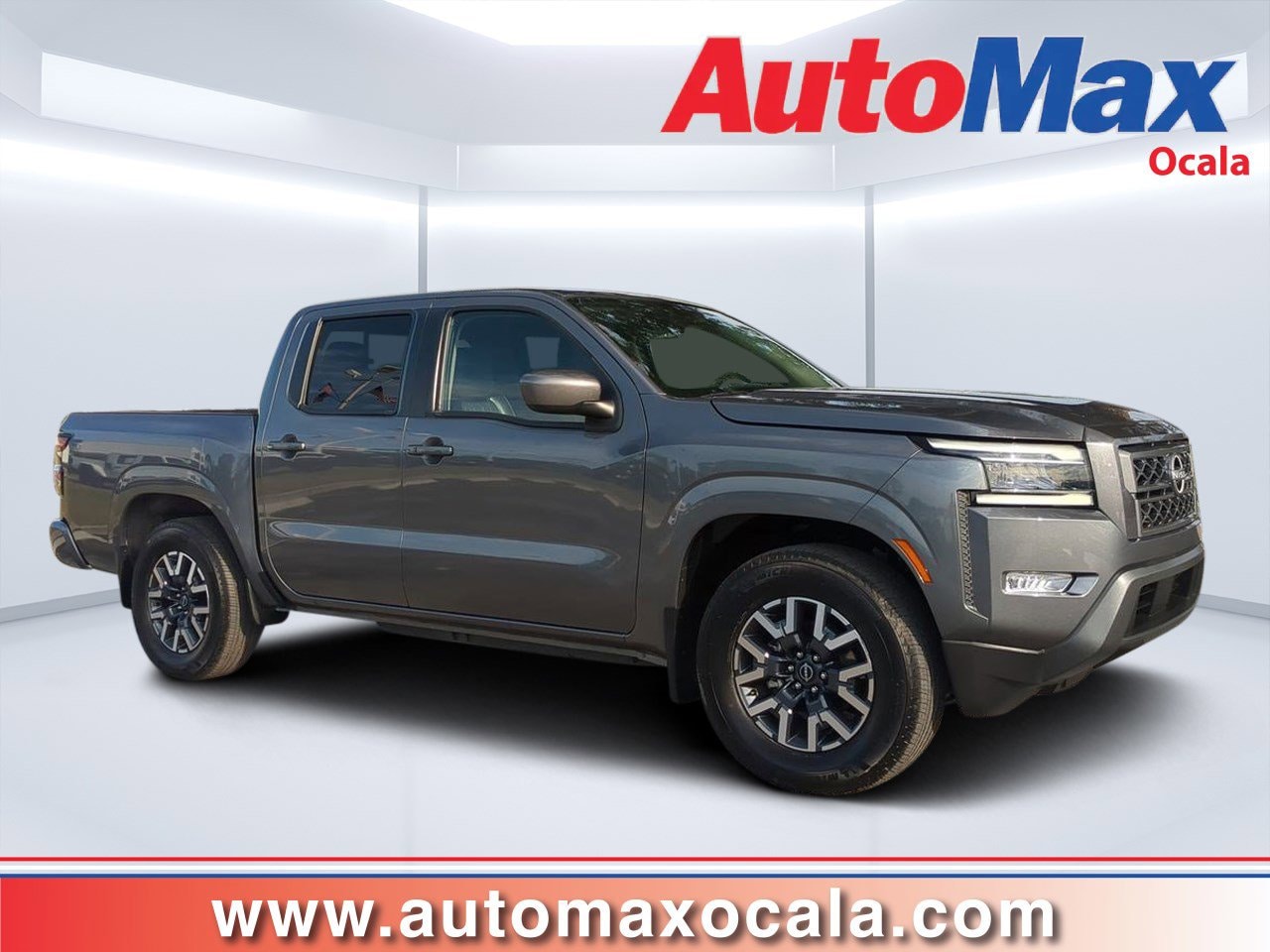 2024 Nissan Frontier SL Crew Cab 4X2's photo