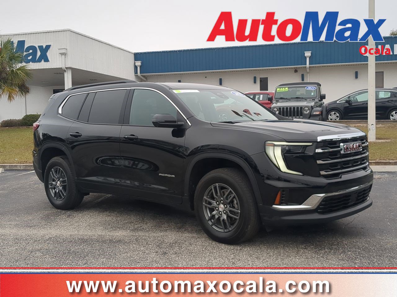 2025 GMC Acadia Elevation's photo