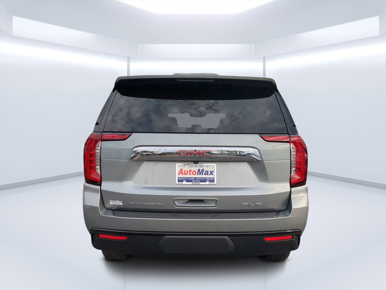 2024 Gmc Yukon SLE photo 3