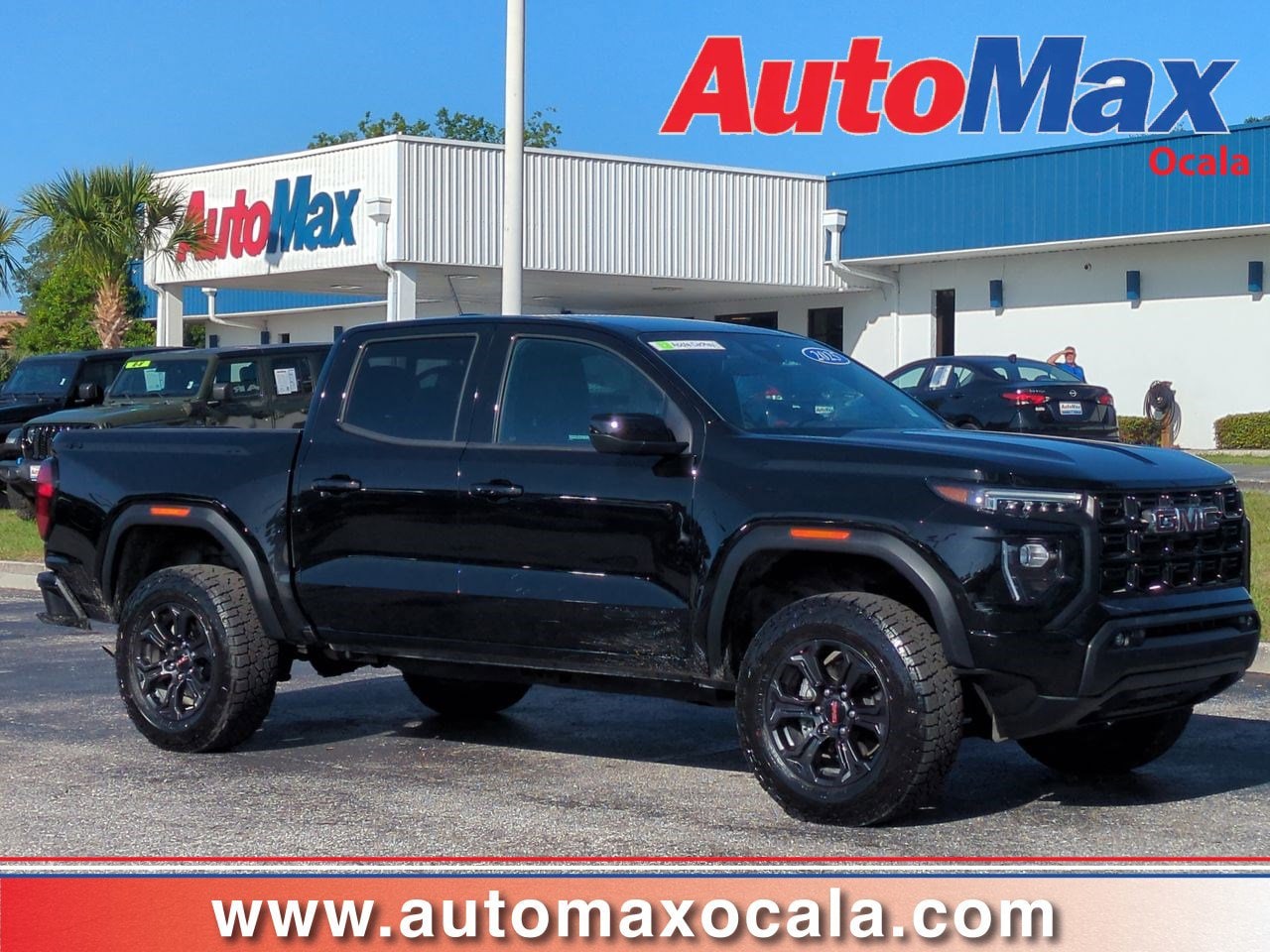 2025 GMC Canyon Elevation 4WD Crew Cab Short Box's photo