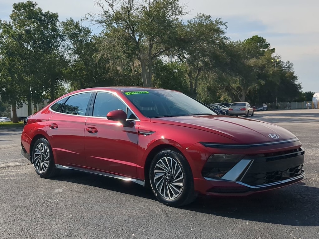 Used 2024 Hyundai Sonata Hybrid SEL Sedan