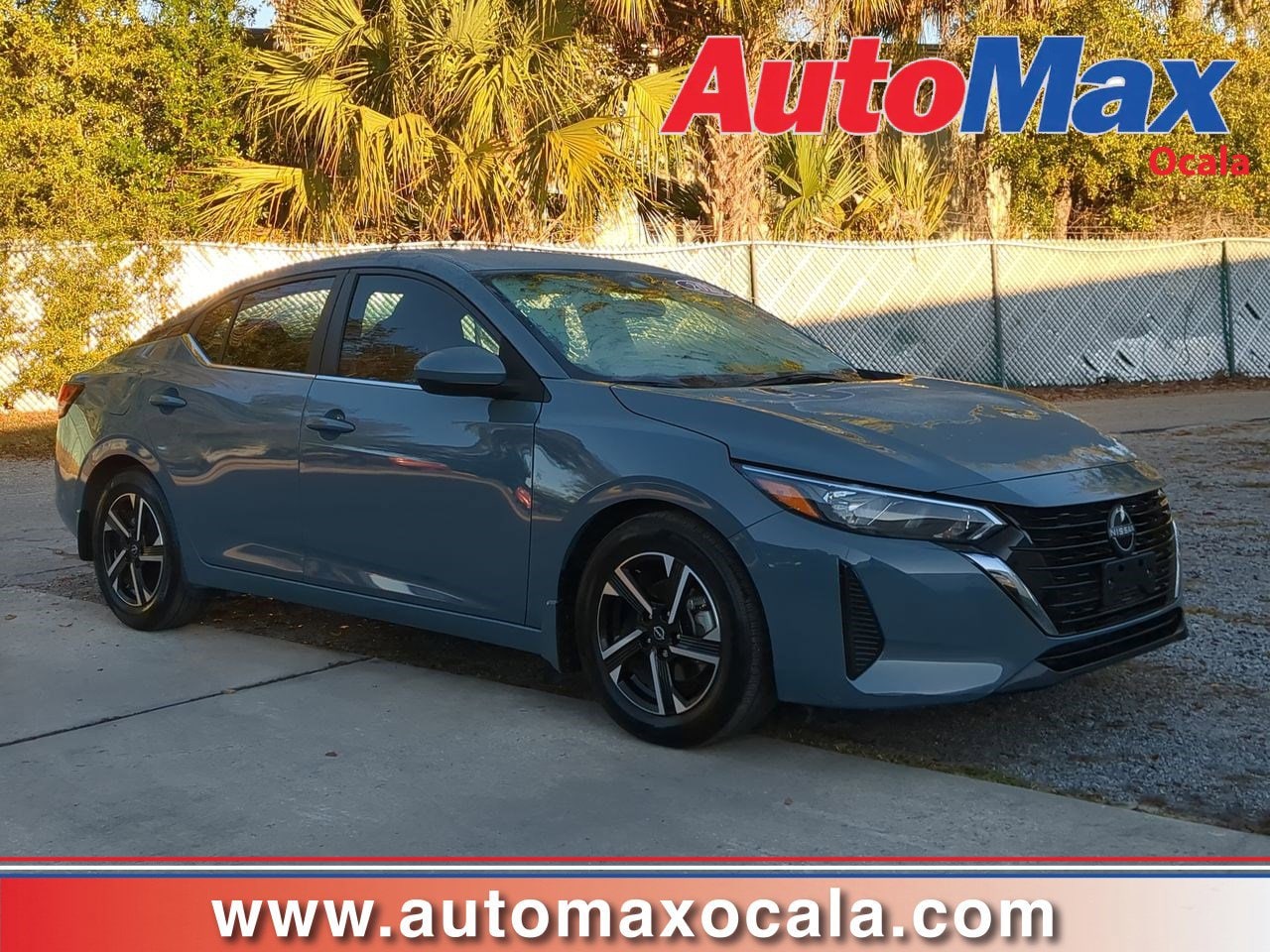 2025 Nissan Sentra SV's photo