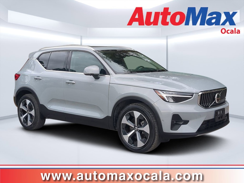 Used 2025 Volvo XC40 Plus Bright Theme SUV