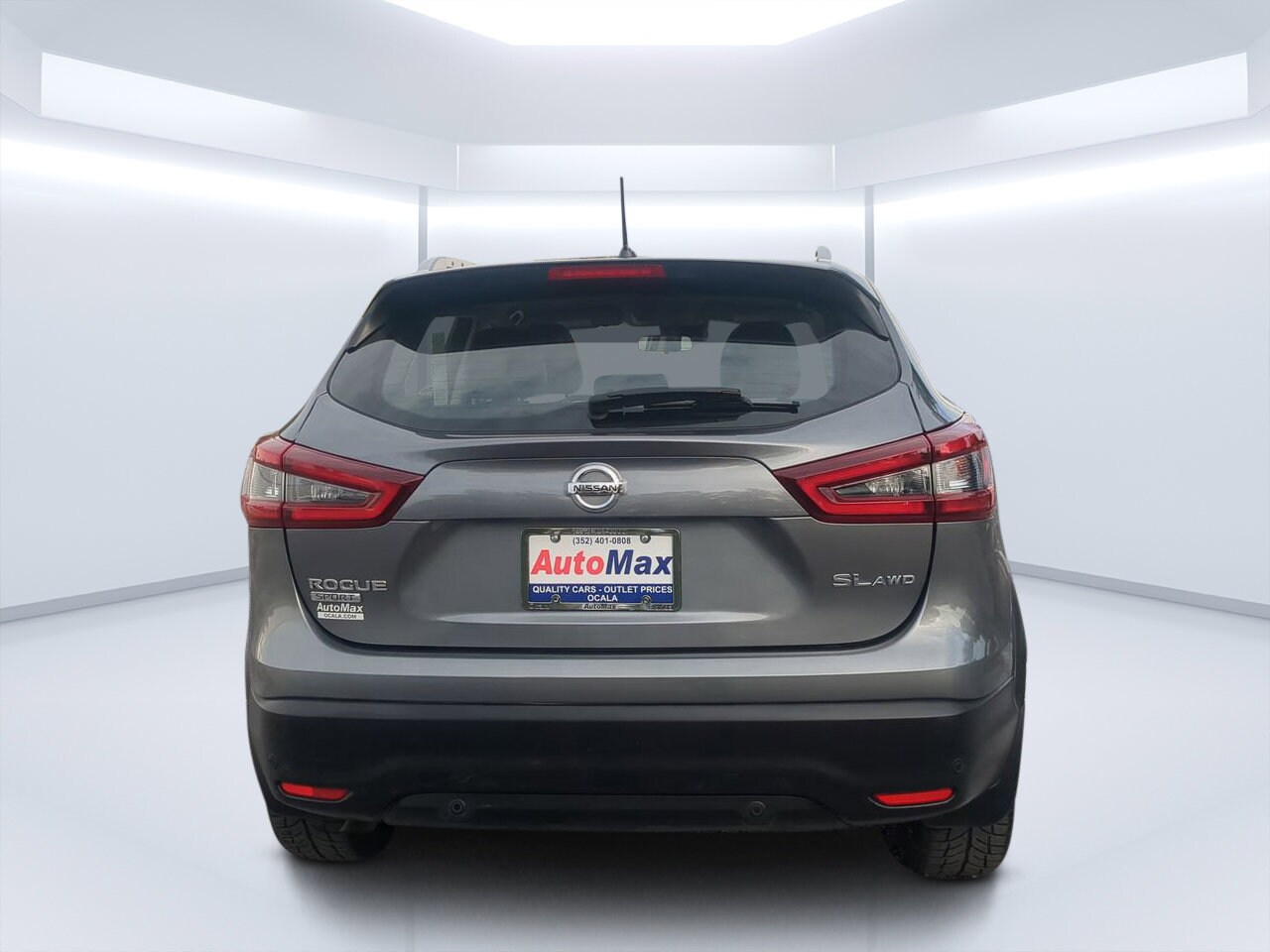 2020 Nissan Rogue Sport SL photo 3
