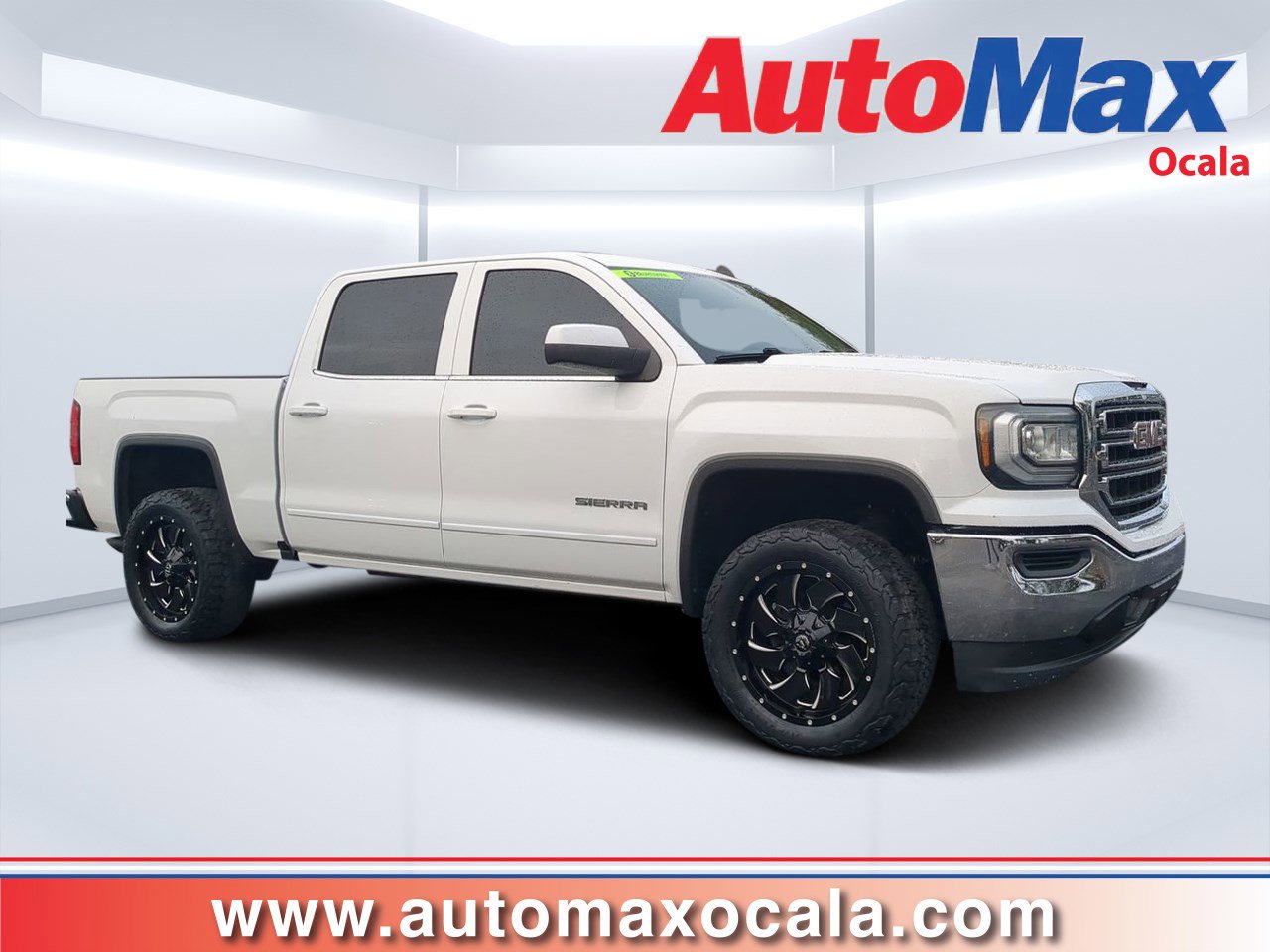 2018 GMC Sierra 1500 SLE's photo