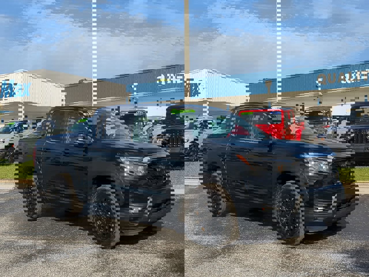 2023 Honda Ridgeline RTL photo 2