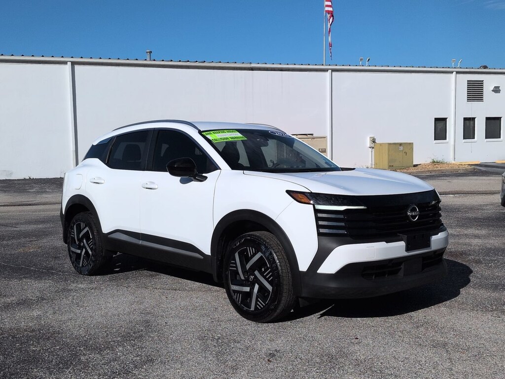 Used 2026 Nissan Kicks SV SUV