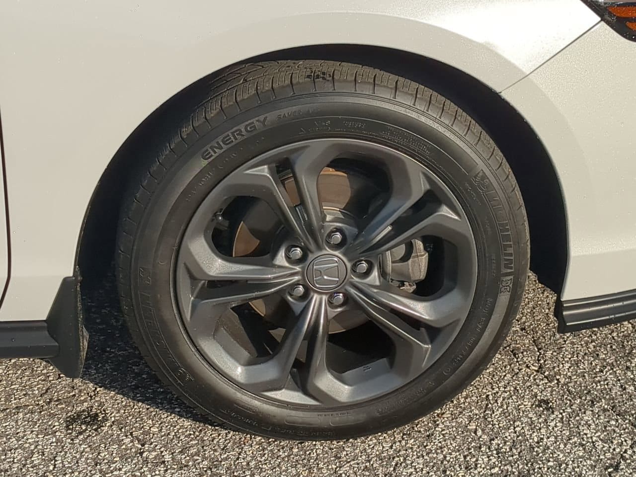 2023 Honda Accord EX - Photo 10